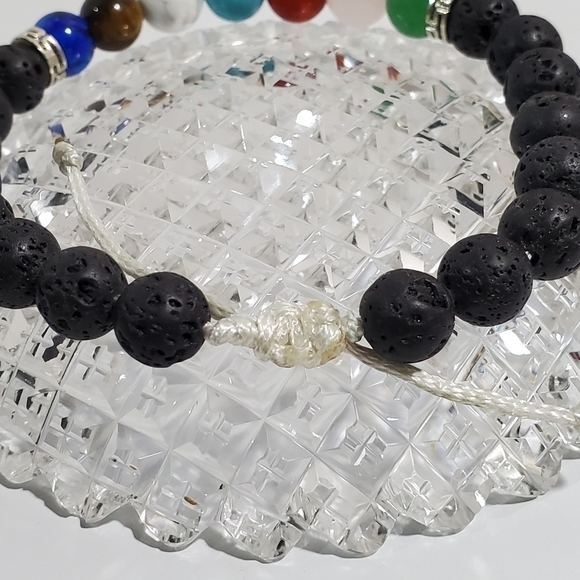 Healing Chakra and Lava natural stone adjustable bracelet - Picture 2 of 5